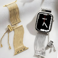 Bracelets Apple Watch en acier inoxydable ondulés, un or rose et un argent, fermoirs à chaîne réglables.