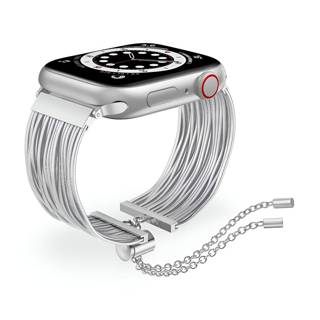 Bracelet Apple Watch pour femme en acier inoxydable argenté avec mailles fines et chaîne ajustable.