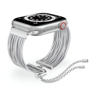 Bracelet Apple Watch pour femme en acier inoxydable argenté avec mailles fines et chaîne ajustable.