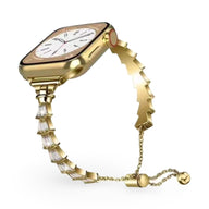 Bracelet Apple Watch or en acier inoxydable pour femme avec maillons et chaîne réglable à pendentifs en forme de losange.