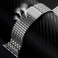 Bracelet Apple Watch Galixo en acier inoxydable gris métallique à maillons ronds ajustables.