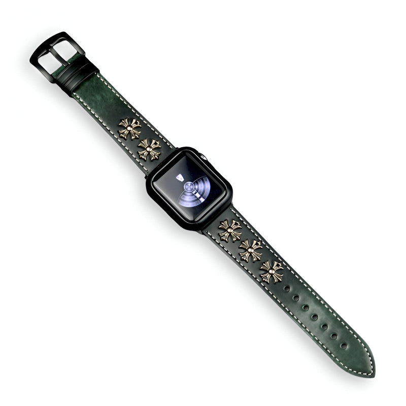 Bracelet Apple Watch en cuir vert kaki avec rivets dorés et boucle noire, style mixte.