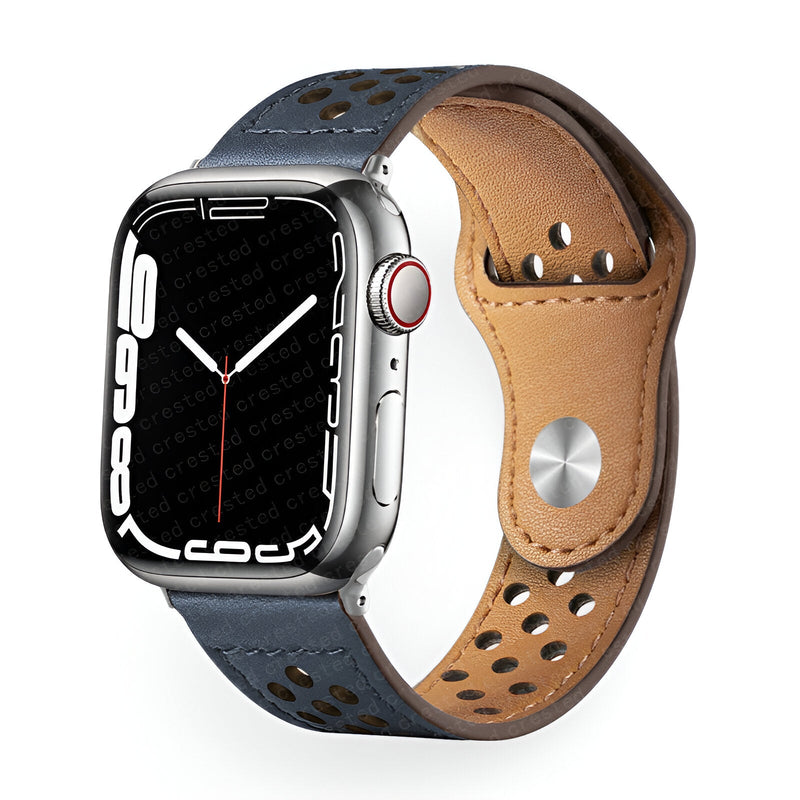 Bracelet Apple Watch femme en cuir bleu respirant avec perforations et boucle métallique argentée.