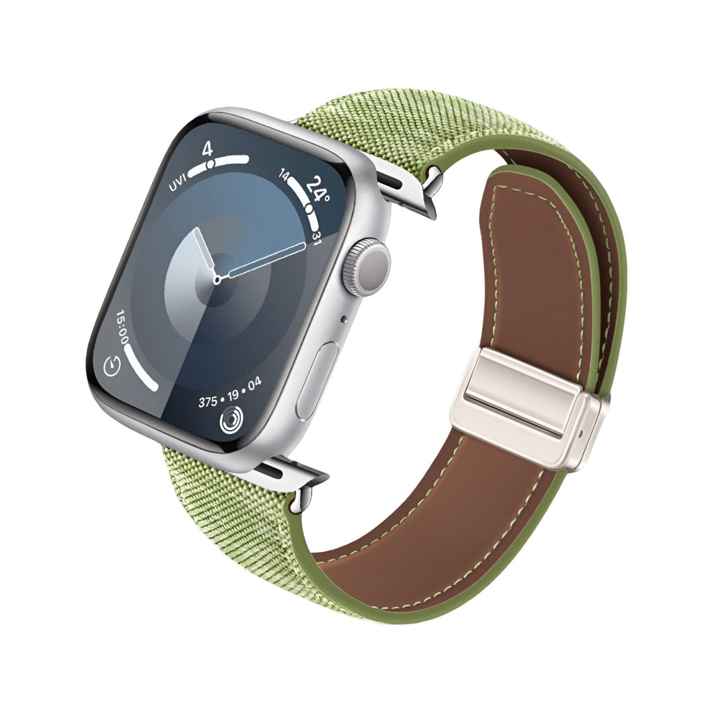 Bracelet Apple Watch en cuir tissé vert clair avec fermoir métallique argenté.