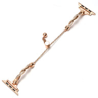 Bracelet Apple Watch en métal torsadé or rosé avec chaîne réglable pour femme.