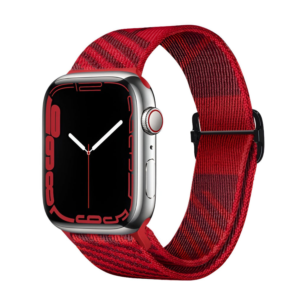 Bracelet Apple Watch en nylon rouge avec motif tissé, boucle noire ajustable, style sport et élégant.