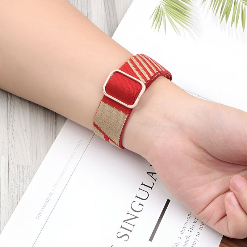 Bracelet Apple Watch en nylon rouge et beige avec détails rouge vif pour 38 à 42 mm.