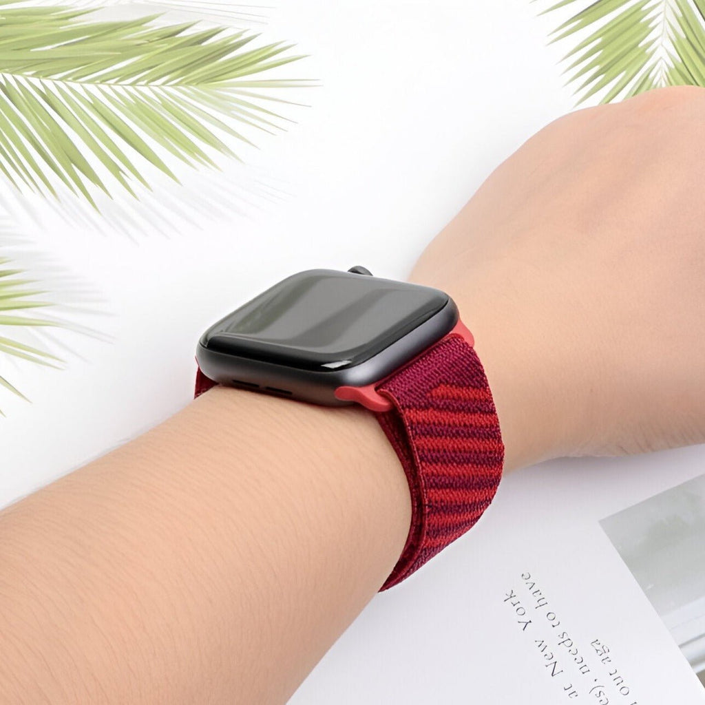 Bracelet Apple Watch en nylon rouge à rayures fines, modèle Thal, mixte, ajustable.