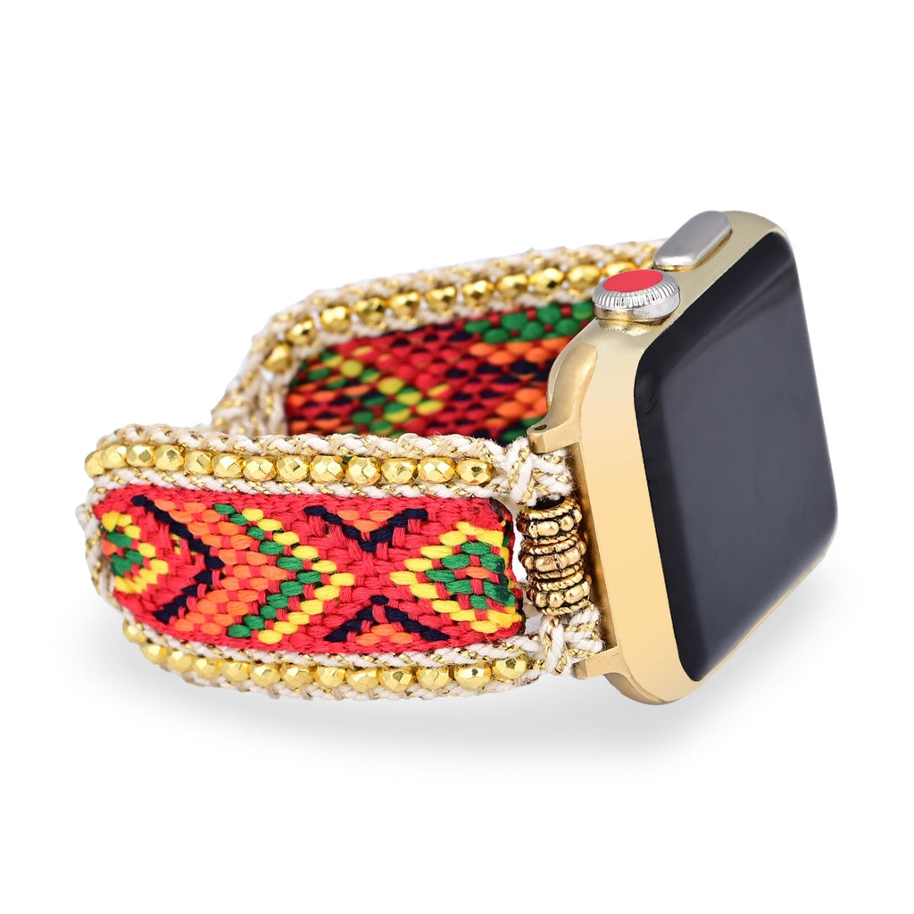 Bracelet Apple Watch en nylon rouge à motifs géométriques multicolores et perles dorées pour femme.