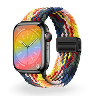 Bracelet Apple Watch en nylon tressé multicolore avec fermoir noir, style unisexe.
