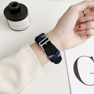 Bracelet Apple Watch en nylon bleu et noir, modèle Nari, fermeture boucle en métal, mixte.