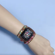 Bracelet Apple Watch multicolore en pierres naturelles, style perlé et élégant pour femme.
