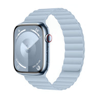 Bracelet Apple Watch Bryn en silicone gris clair, style sportif, mixte, ajustable 38-42 mm.
