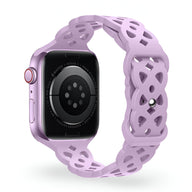 Bracelet en silicone lila à motifs ajourés pour Apple Watch taille 38 à 42 mm.