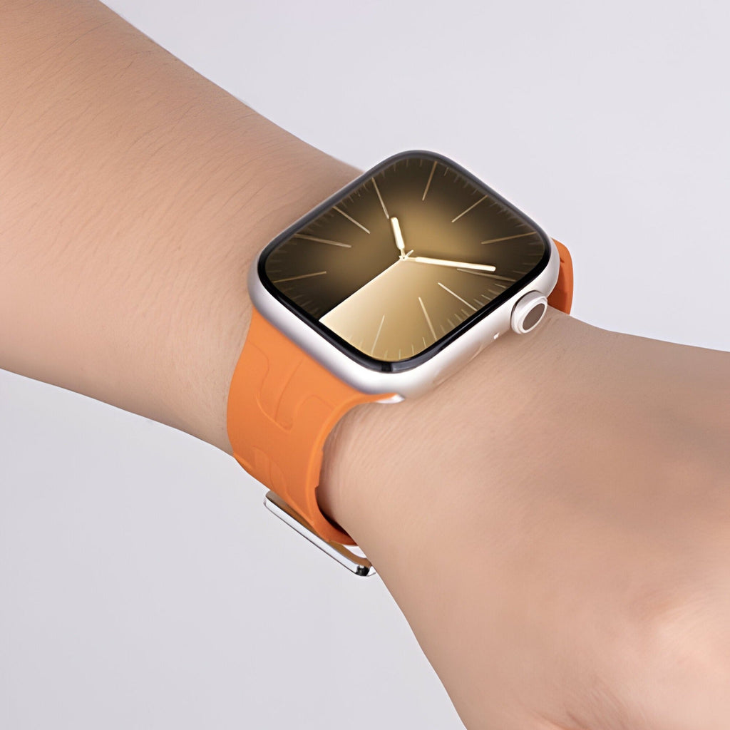 Bracelet Apple Watch en silicone orange, taille 38 à 42 mm, style sport et moderne.