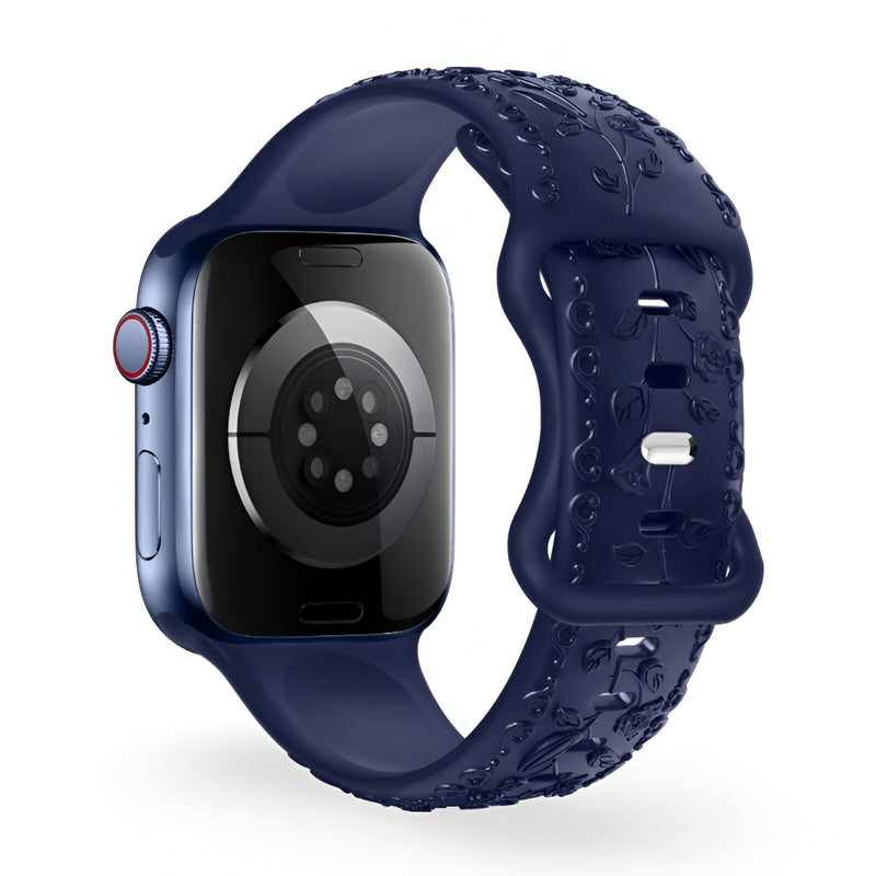 Bracelet Apple Watch en silicone bleu navy motif floral texturé pour 38 à 42 mm.