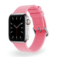 Bracelet Apple Watch en silicone rose modèle Zora avec boucle argentée, style croco élégant.