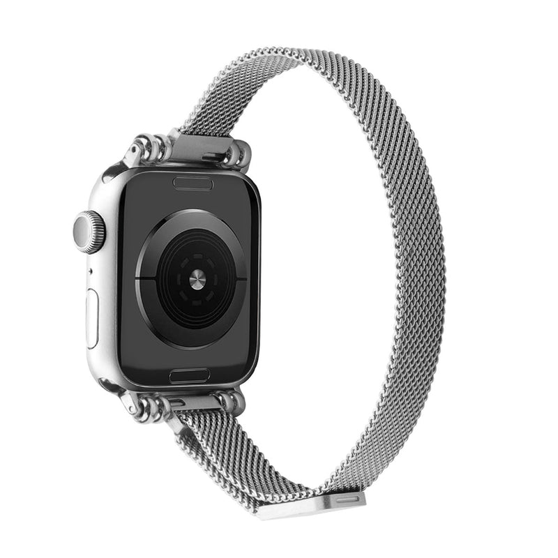 Bracelet milanais argenté pour Apple Watch femme, maillage fin et élégant, fermoir magnétique.