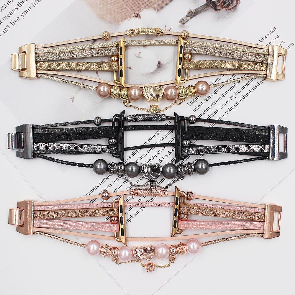 Bracelet Apple Watch multi-rangs avec charms perles doré, noir et rose, pour femme.
