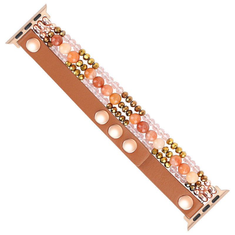 Bracelet Apple Watch multi-rangs avec perles roses, dorées et camel sur cuir camel.