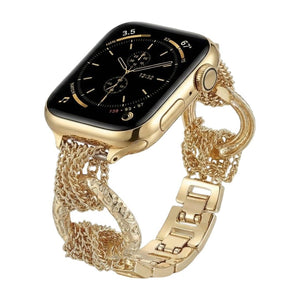 Bracelet de montre Apple Watch en acier inoxydable doré, mailles tressées multiples avec anneaux sculptés brillants.