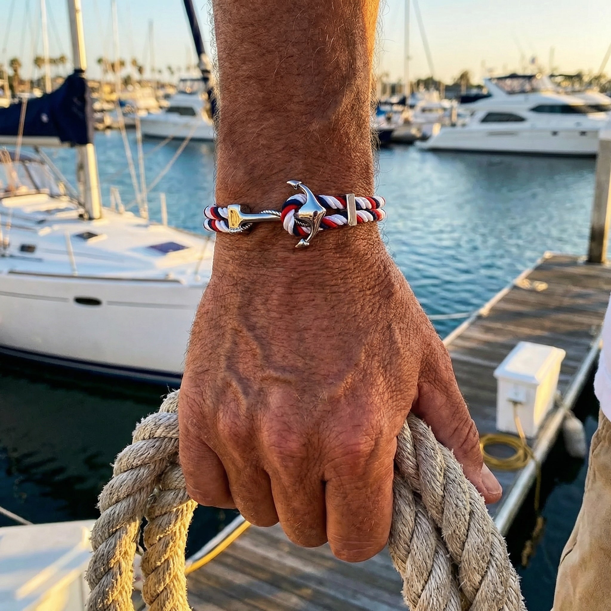 Bracciale doppio cordoncino, motivo ancora, modello Jareth