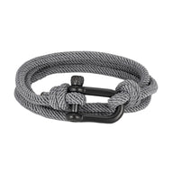 Bracelet double tour gris en nylon avec fermoir à manille en acier noir mat.