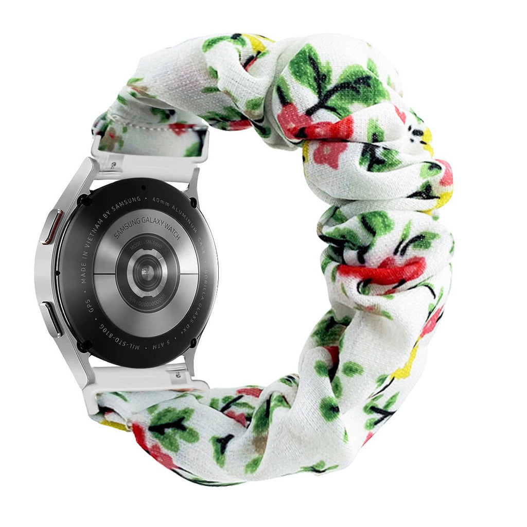 Bracelet élastique en tissu blanc avec motifs floraux rouges et verts pour montre connectée, style chouchou, compatible.