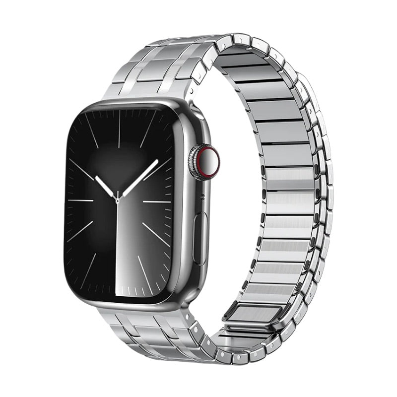 Bracelet en acier argenté magnétique, maillons larges et ajustables pour Apple Watch.