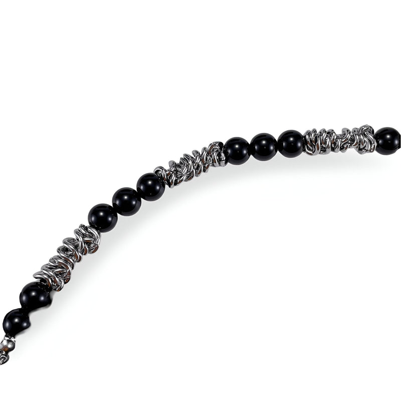 Bracelet pour homme en acier inoxydable argenté avec perles rondes en agate noire et anneaux texturés.
