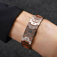 Bracelet ajustable en acier inoxydable argent et orange motif hexagonal pour Apple Watch.