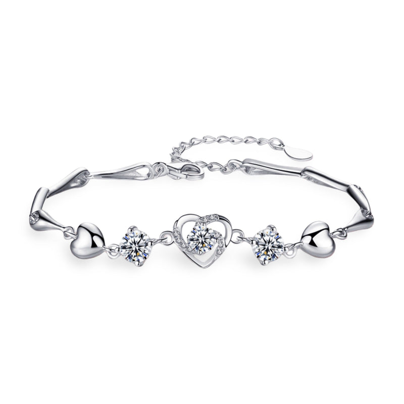 Bracelet en argent avec charms en forme de cœur et cristaux étincelants, modèle Stacy.