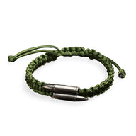 Bracelet masculin en argent sterling avec cordon vert tressé et double balle militaire en métal vieilli.