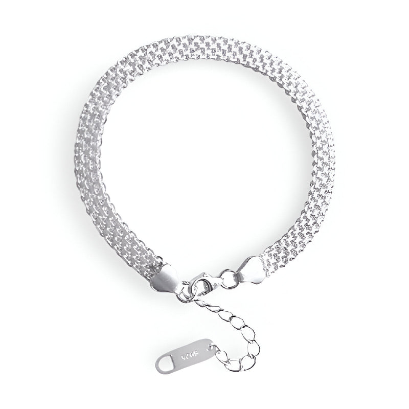 Bracelet tressé en argent sterling pour femme avec fermoir à mousqueton et chaîne de réglage.
