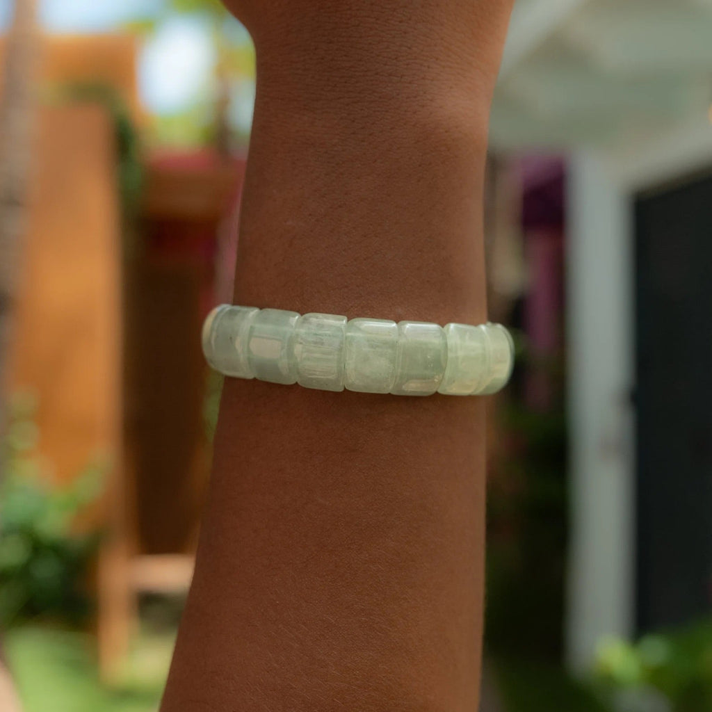 Bracciale in avventurina verde naturale, perle rettangolari levigate, gioiello elastico da donna, pietra della serenità, elegante accessorio da polso, modello Fresca