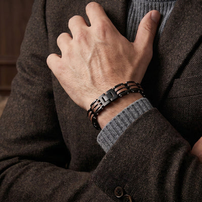 Walnut wood bracelet for men, with bold dark tones, Achille model