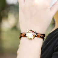 Bracelet en cuir marron avec plaque ronde dorée, style mixte, modèle Zalen.