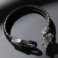 Bracelet homme en cuir noir tressé double cordon avec tête de loup en métal argenté modèle Exodia.