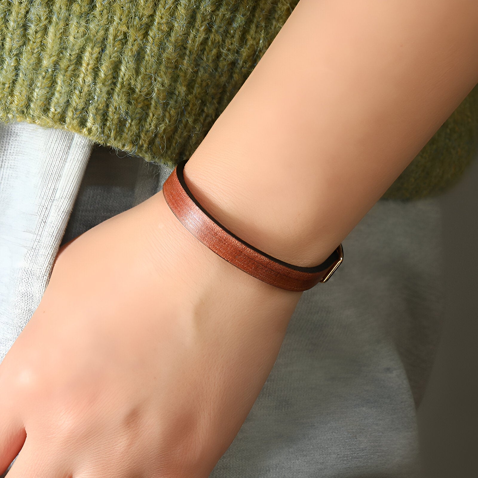 Bracelet en cuir, élégant et discret, pour femme, modèle Magalie - La Boutique du Bracelet