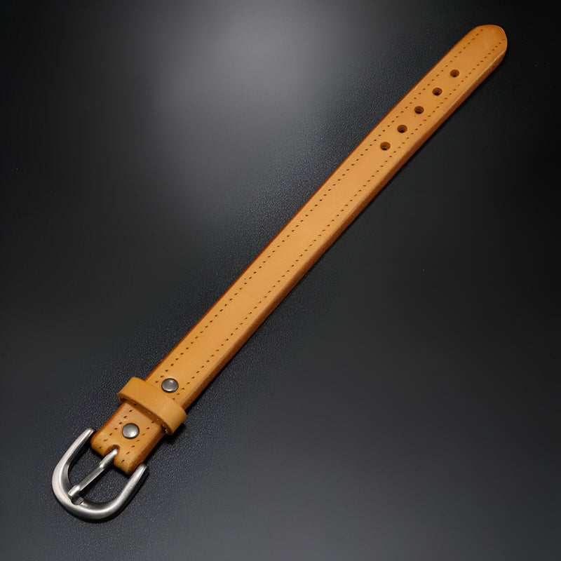 Bracelet en cuir jaune avec boucle ardillon en métal argenté, style simple et élégant.