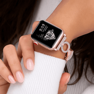 Bracelet en éventail rose orné de zircons, modulable pour Apple Watch modèle Katina.