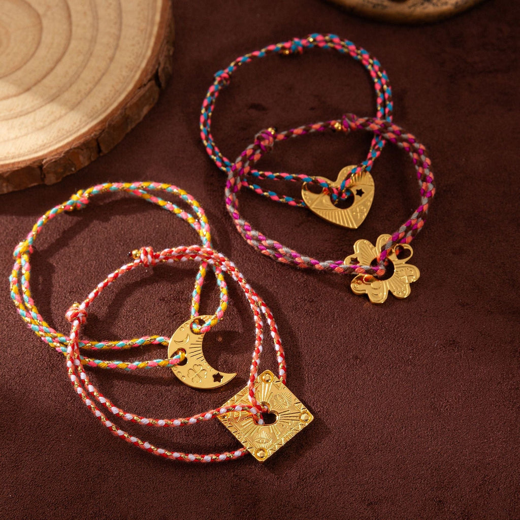 Pulsera de hilo trenzado, medallón dorado brillante, joya delicada para acompañar su estilo a diario, modelo Sumia