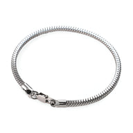 Bracelet en maille serpent argenté en acier inoxydable, fermeture mousqueton, modèle Dolia.