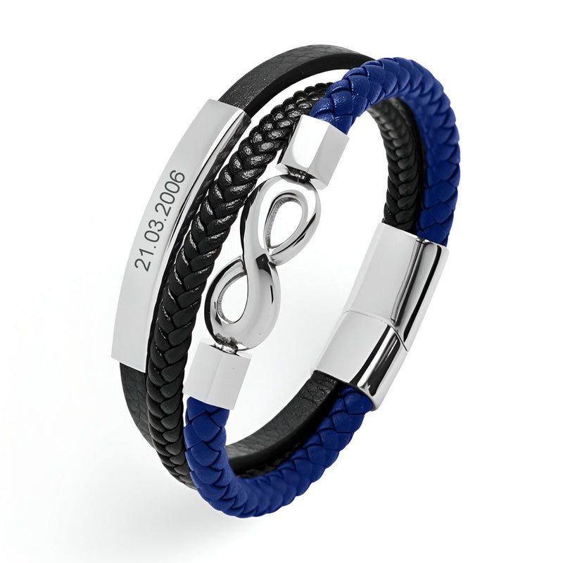 Bracelet multi-rangs en microfibre bleu et noir avec motif infini en métal argenté gravé date.