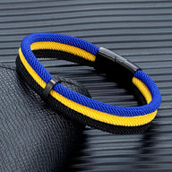 Bracelet en nylon tressé bleu et jaune avec fermoir noir magnétique, modèle Stren.