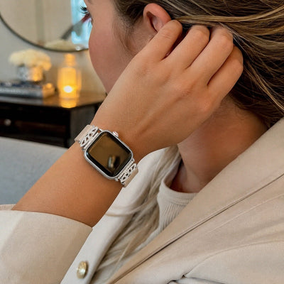 Bracelet en nylon élastique pour Apple Watch, connecteurs en acier inoxydable avec motif couronne serti de cristaux, ajustable et léger, modèle Irène