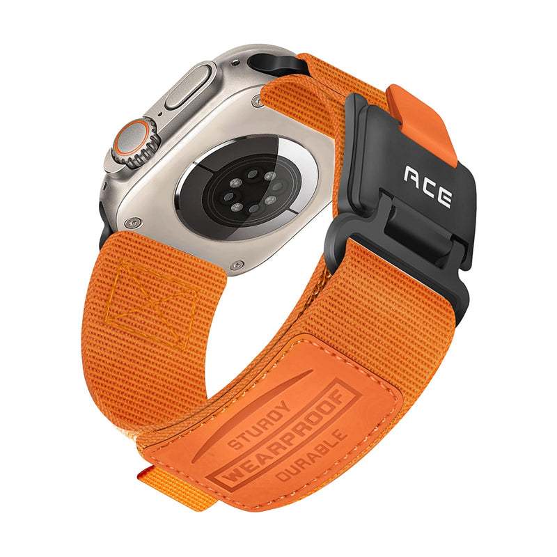 Bracelet en nylon orange résistant avec fermoir magnétique noir marqué "ACE" pour Apple Watch.