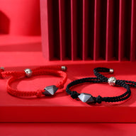 Bracelet en nylon rouge avec ornement géométrique en argent sterling et fermoir boule, mixte  .