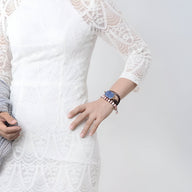 Bracelet multi-rangs en opale rose et pierres naturelles, style élégant féminin.