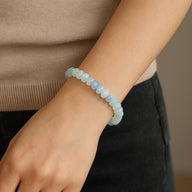 Bracelet en opaline, pierre bleue translucide, perles rondes élastique scintillantes, modèle Aloka - La Boutique du Bracelet